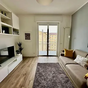 https://light-star-lake.it-lombardy.com
